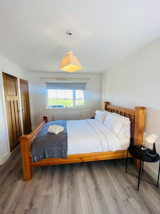 בלפסט Valley Lodge 3 Bedroom Retreat In Craigantlet Hills מראה חיצוני תמונה