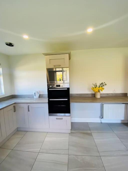 בלפסט Valley Lodge 3 Bedroom Retreat In Craigantlet Hills מראה חיצוני תמונה